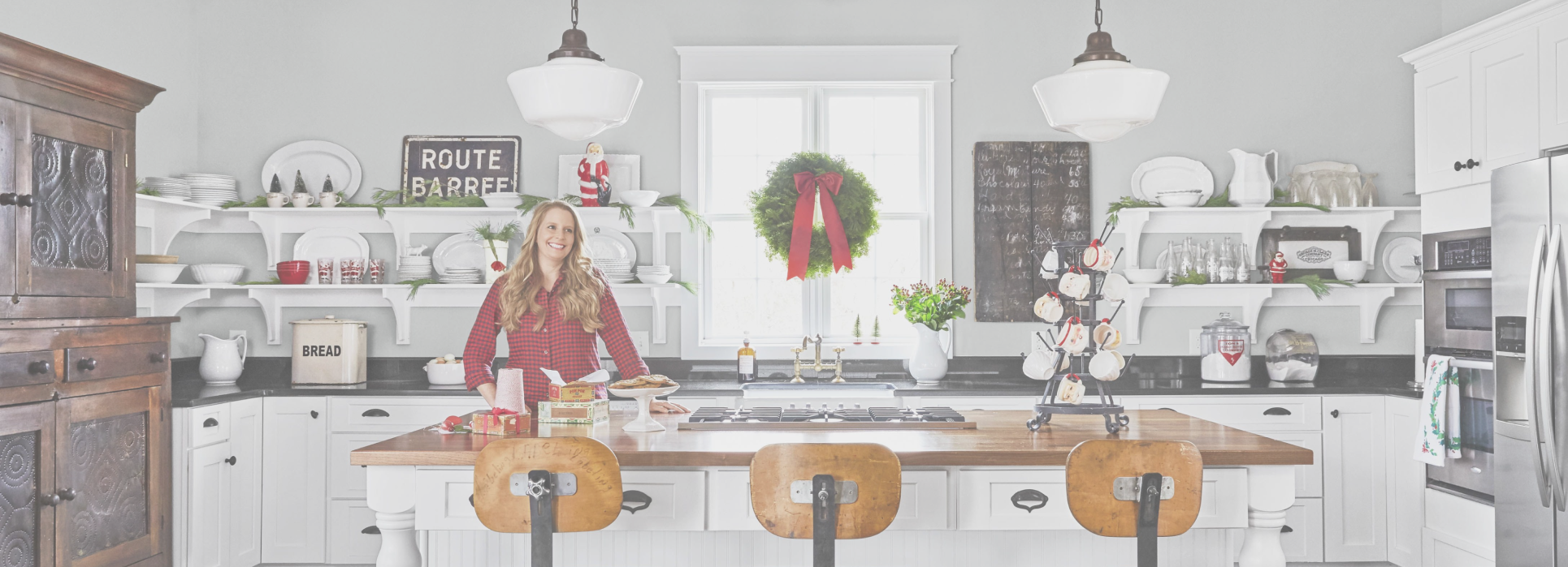 How to Create a Festive Smart Home for Christmas: Complete Guide