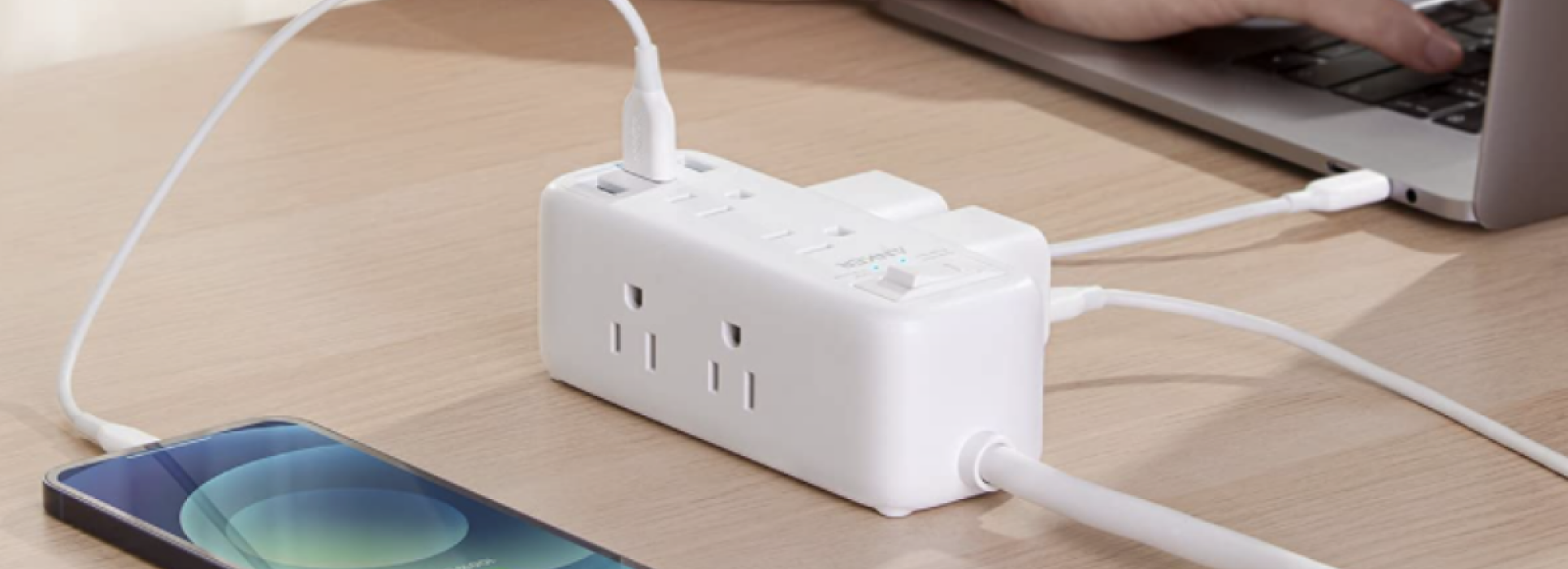 Difference Between Surge Protector vs Power Strip